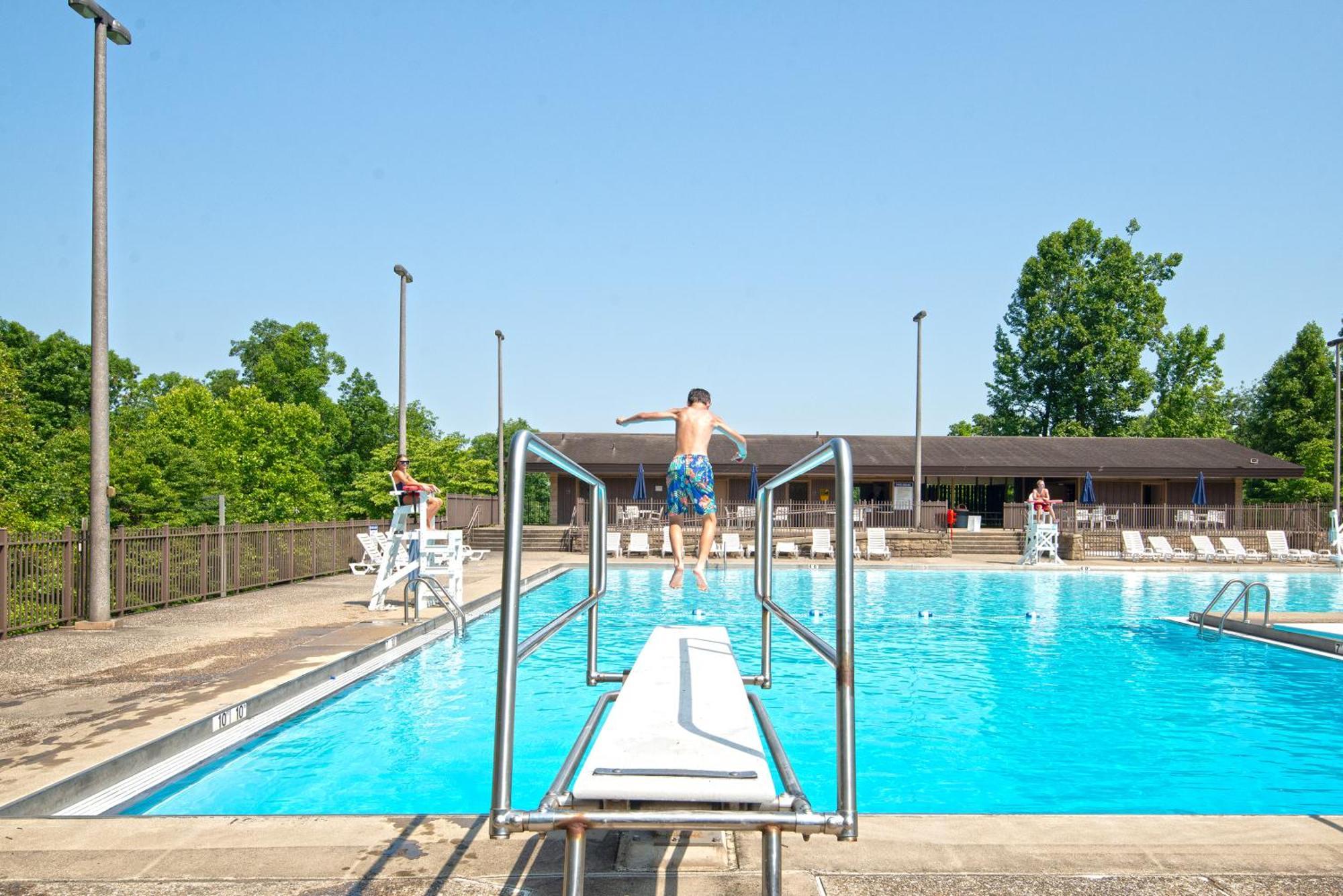 Cumberland Falls State Resort Park Honeybee Екстериор снимка