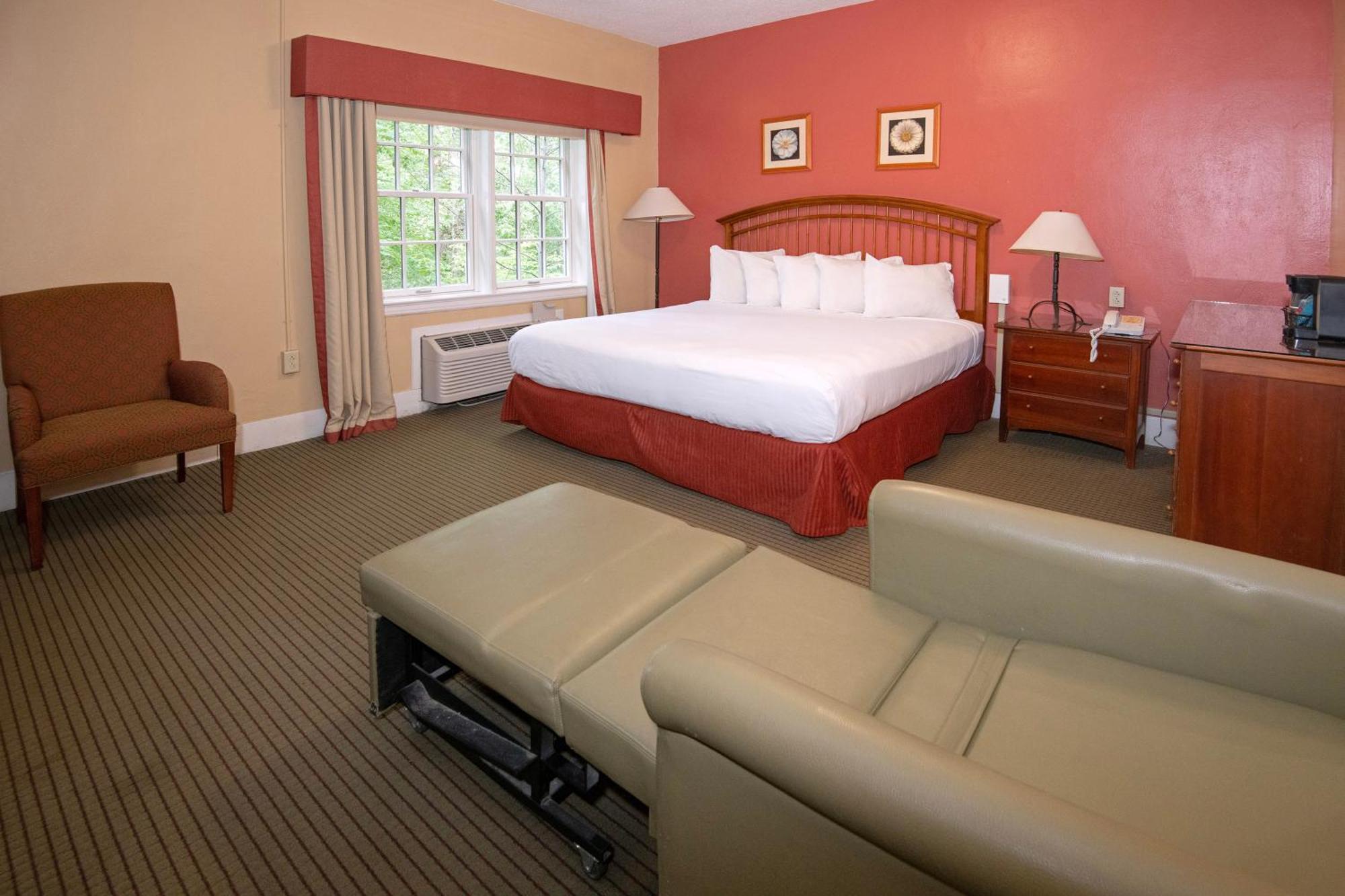 Cumberland Falls State Resort Park Honeybee Екстериор снимка